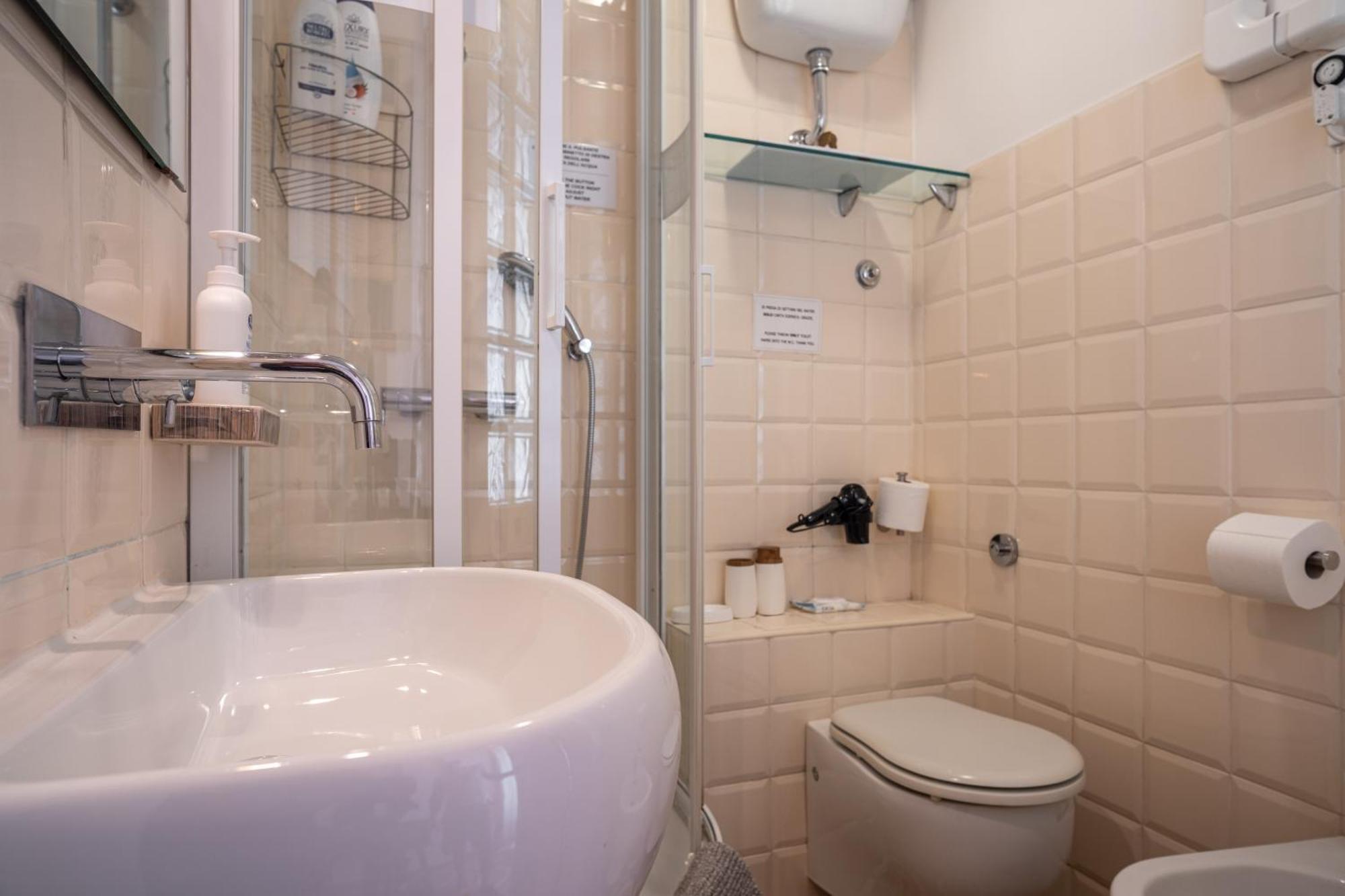 Il Leoncino Bed & Breakfast Rome Luaran gambar